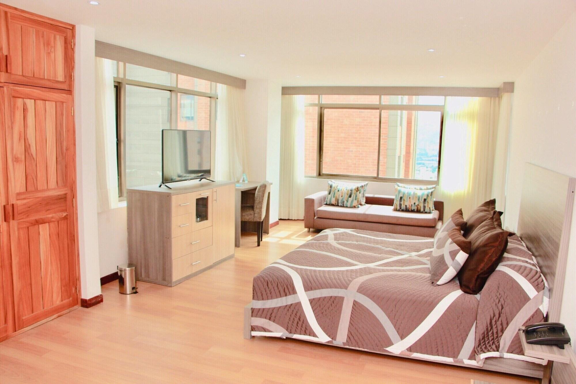 Hotel Casa Victoria Medellin Ngoại thất bức ảnh
