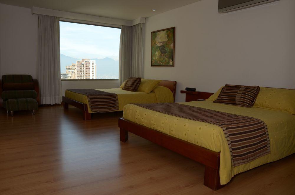 Hotel Casa Victoria Medellin Ngoại thất bức ảnh