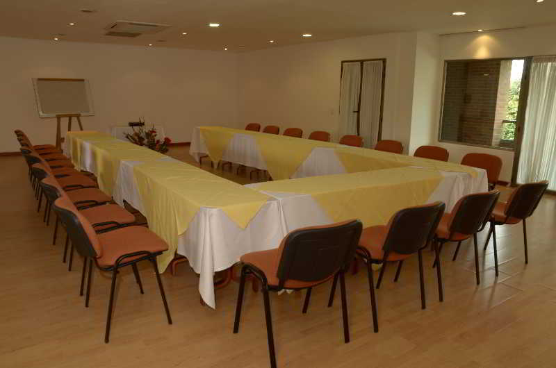Hotel Casa Victoria Medellin Ngoại thất bức ảnh