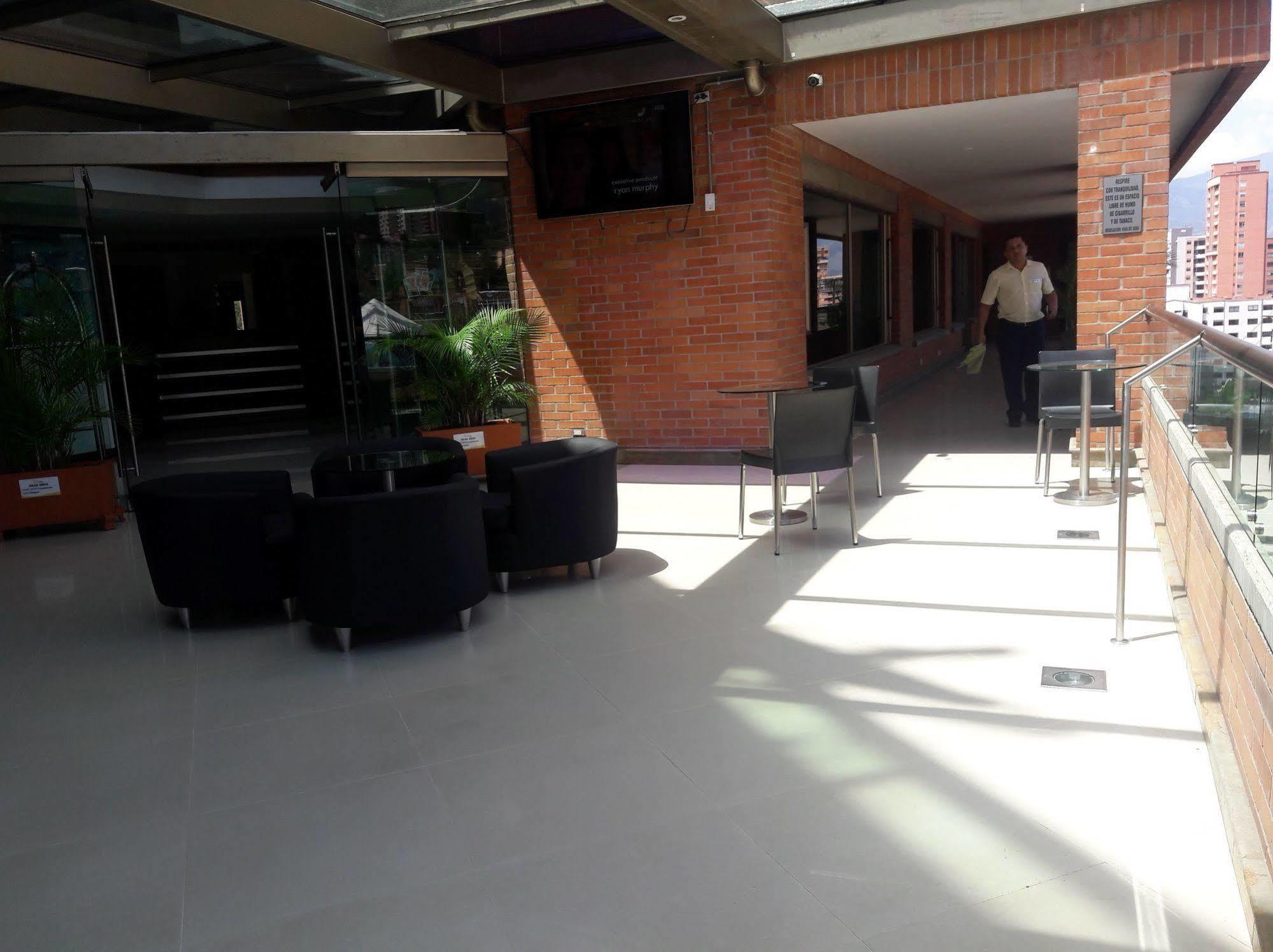 Hotel Casa Victoria Medellin Ngoại thất bức ảnh